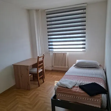 Andi Apartamento *